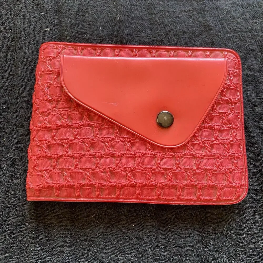 Vintgae 1950’s Vinyl Red Croyden Bifold Wallet. Unisex. NWT. Change Purse. Rare.